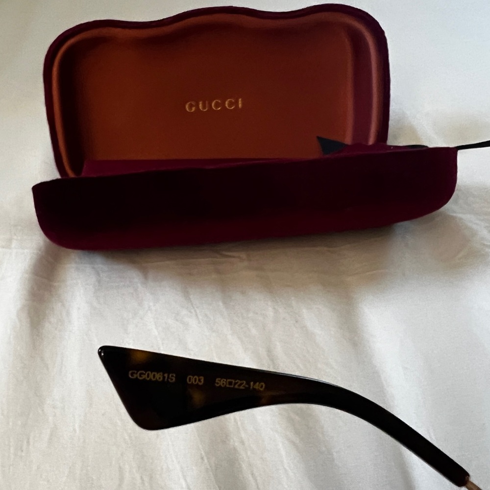 GUCCI - Round Sunglasses GS0061S - Picture 6 of 8